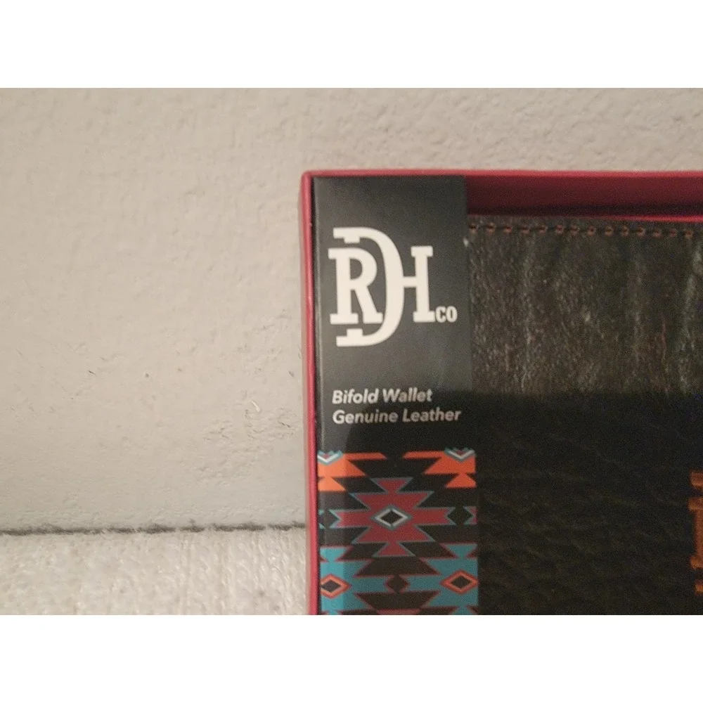 Red Dirt Hat Co Bifold Card Genuine Bison Grain Leather Brown Wallet New In‎ Box
